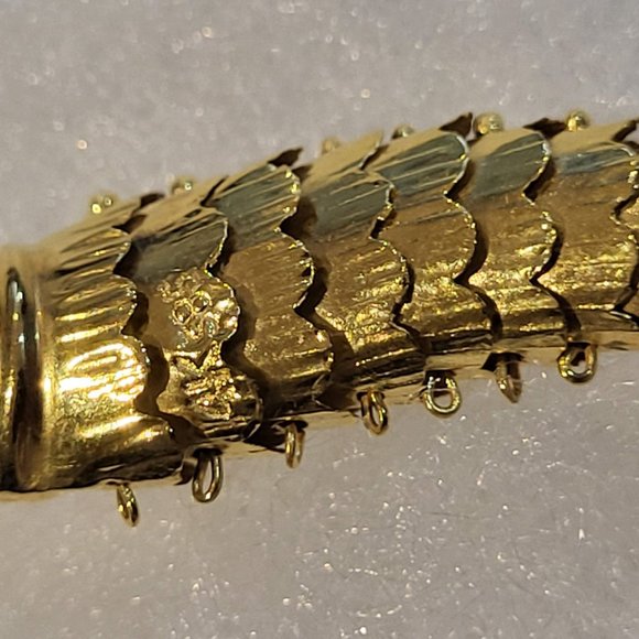 14K Gold Fish Pendant (4cm) - Picture 5 of 10